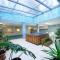 Kap House Family Hotel