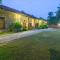 Serendip Stone Hotel and Bungalow