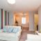 Central 2 bedroom apartment