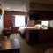 Microtel Inn & Suites by Wyndham Dover New Hampshire - Довер