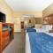 Comfort Suites Findlay I-75 near Sports Complex