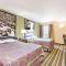 Super 8 by Wyndham Hull Street Midlothian Richmond Area