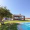 CRISTELIA SEAFRONT & POOL VILLA