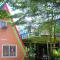 A Houses Homestay