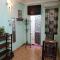 Hanus House