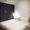 Ban Rub Lom Pool Villa 3 difference villas