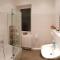 Ferienwohnung oder Studio Dresden-Neustadt inkl Parkplatz mit Balkon oder Terrasse - Dresden