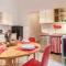 Elizabeth House - WelcomeToRhome