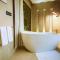 V Boutique Hotel