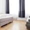 SC 03 by ROCKCHAIR Apartments l SUPERHOST Status l 2 Bedrooms Boxspringbeds Balcony Elevator - Cozy Family & Business Flair welcomes you!