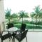 Foto: Enjoyable 2BR Apt, 3 min to public pool 3/60