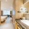 Atour Hotel (Nanjing Xingang Development Area)