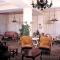 Le Crillon
