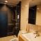 23 Degree Condominium R76