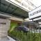 Platinum Deluxe Shopping Apartments - Bangkok