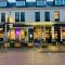The Waverley Hotel
