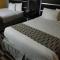 Microtel Inn & Suites by Wyndham Riverside - Dayton