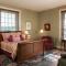Inn and Cabins at Vaucluse Spring - Stephens City