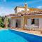 Foto: Carvoeiro Villa Sleeps 6 Pool Air Con WiFi