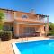 Foto: Carvoeiro Villa Sleeps 4 Pool Air Con WiFi 12/22