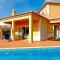 Foto: Carvoeiro Villa Sleeps 4 Pool Air Con WiFi 16/22