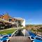 Foto: Alvor Villa Sleeps 14 Pool Air Con WiFi 17/28