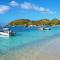 AUX ILES dAMOUR