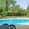 Foto: Canada Villa Sleeps 6 Pool 9/18