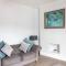Beautiful Two Bed Mumbles Flat - with parking space