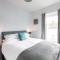 Beautiful Two Bed Mumbles Flat - with parking space
