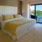 Foto: Olhos de Agua Villa Sleeps 8 Pool Air Con WiFi 21/23