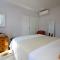 Foto: Benagil Villa Sleeps 10 WiFi 10/27