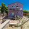 Apartments Loncar