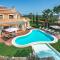 Foto: Quinta do Lago Villa Sleeps 14 Pool Air Con WiFi 30/49