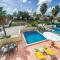 Foto: Santa Barbara de Nexe Villa Sleeps 6 Pool Air Con 3/32