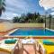 Foto: Santa Barbara de Nexe Villa Sleeps 6 Pool Air Con 22/32