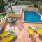 Foto: Santa Barbara de Nexe Villa Sleeps 6 Pool Air Con 24/32