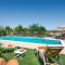 Foto: Algoz Villa Sleeps 4 Pool Air Con WiFi 5/21