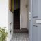 Beautiful Two Bed Mumbles Flat - with parking space