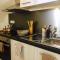 Le Manoir des Doyens Loft - Sleeps 8 - Breakfast Included! - Bayeux