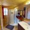White Pine Cabin by Canyonlands Lodging