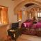 Malvasia Traditional Hotel
