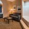 Best Western Plus Bradenton Hotel & Suites