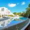 Foto: Apartments steps away from pool facing the golf course 5/68