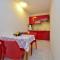 Family-friendly apartments with swimming pool Drage, Biograd - 5904