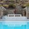 Foto: Paros Villa Sleeps 13 Pool Air Con WiFi 3/13