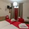 Flatinrome Trastevere Deluxe Rooms - Green Patio