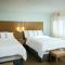 PB Surf Beachside Inn
