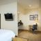 PB Surf Beachside Inn