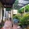 10 Alexander B&B
